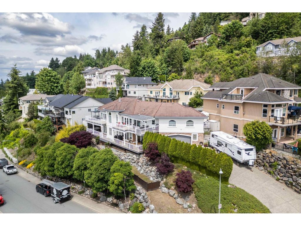 2764 St Moritz Way, Abbotsford