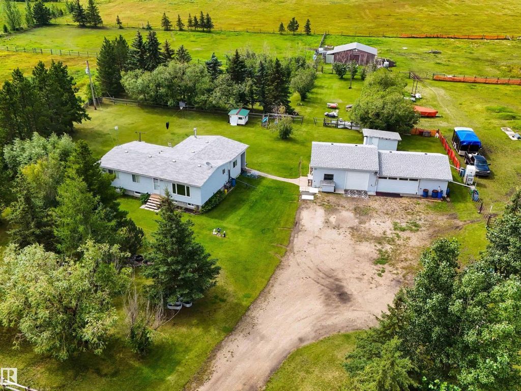 55302 Rge Road 261, Rural Sturgeon County