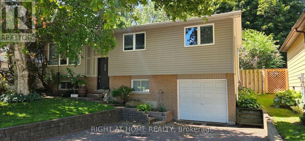 266 Gunn Avenue, Cambridge
