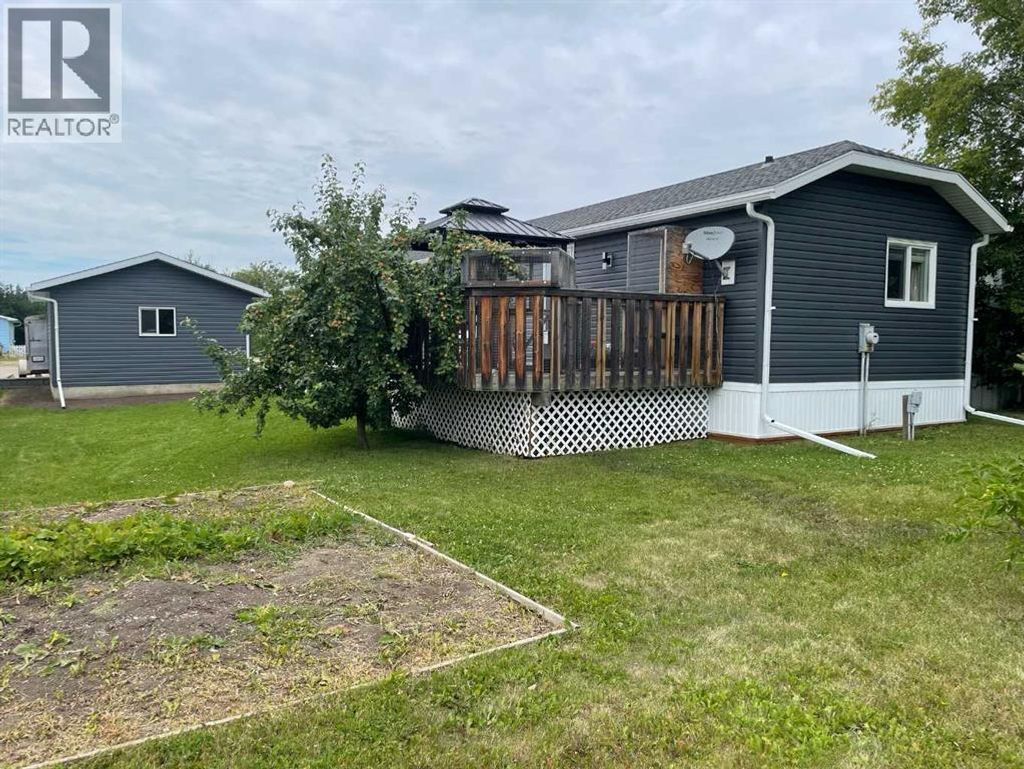 10405 100 Street, Fairview
