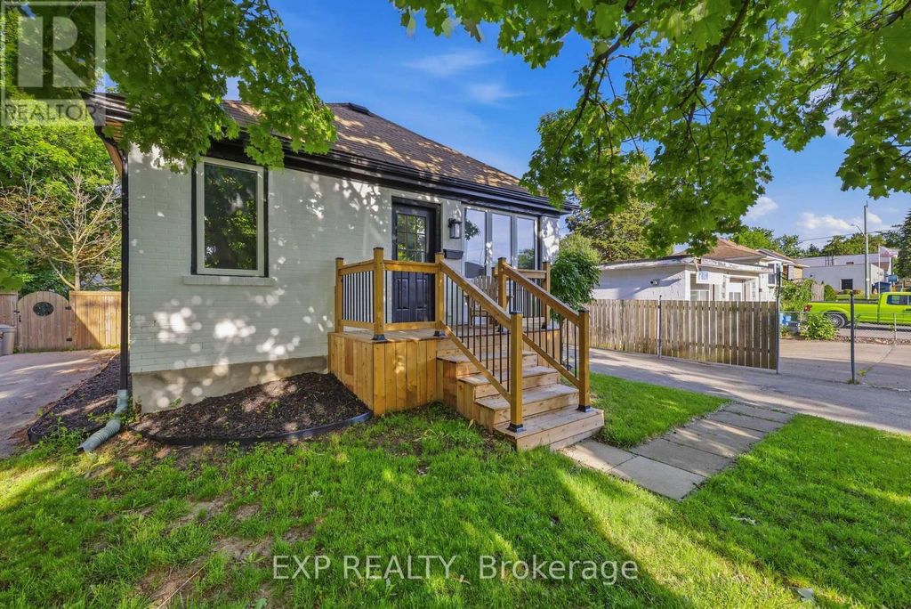 70 Mackay Avenue, London South (south E)