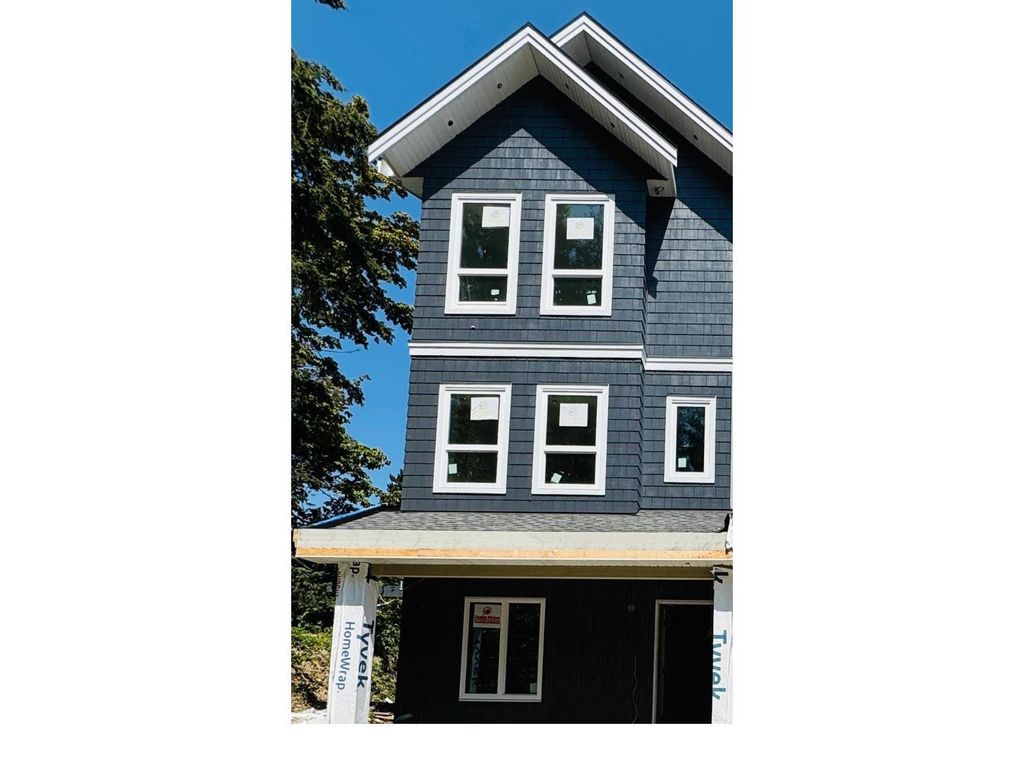 101 14755 68a Avenue, Surrey