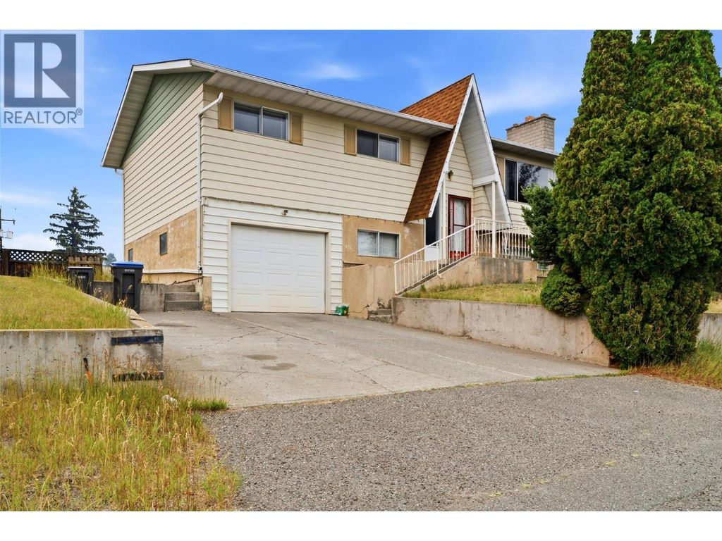 2475 Irvine Avenue, Merritt