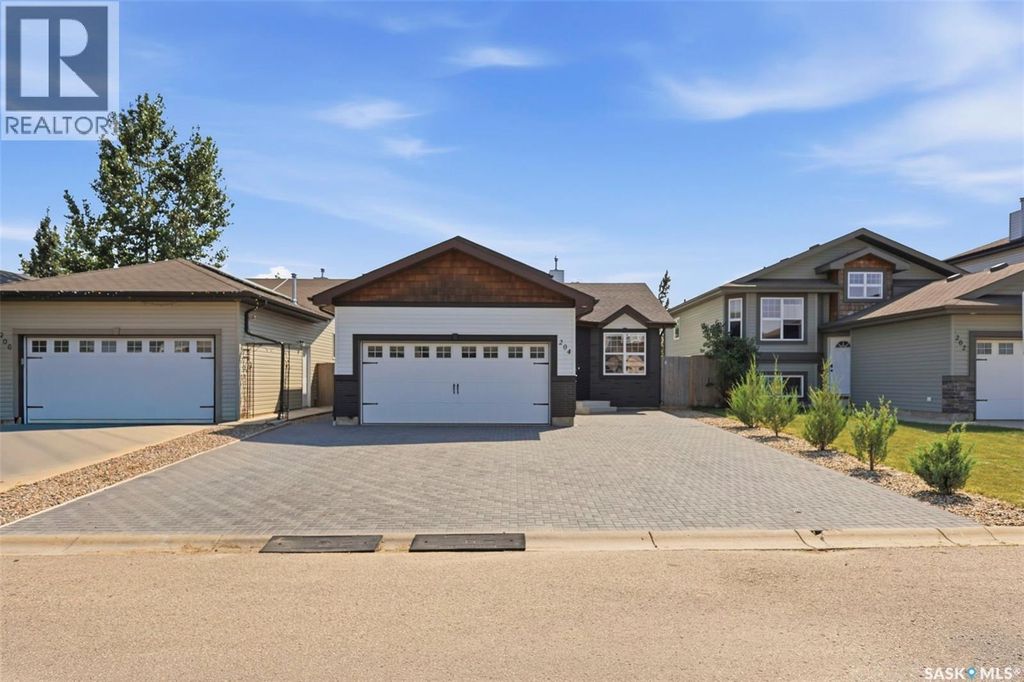 204 Quessy Drive, Martensville