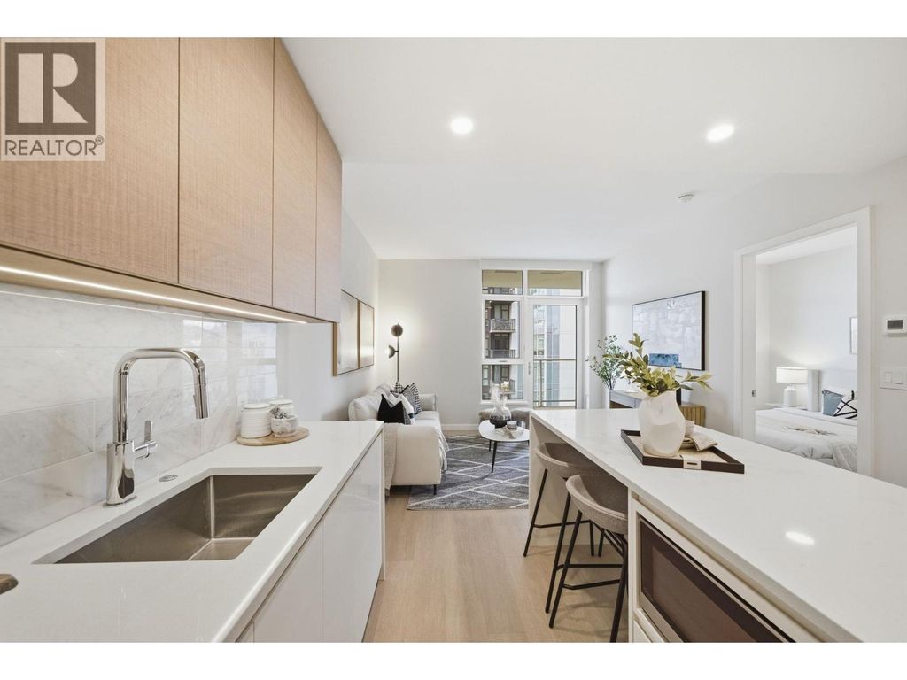 1207 2186 Gilmore Avenue, Burnaby