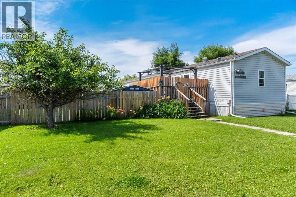 10 Auttreaux Drive, Whitecourt