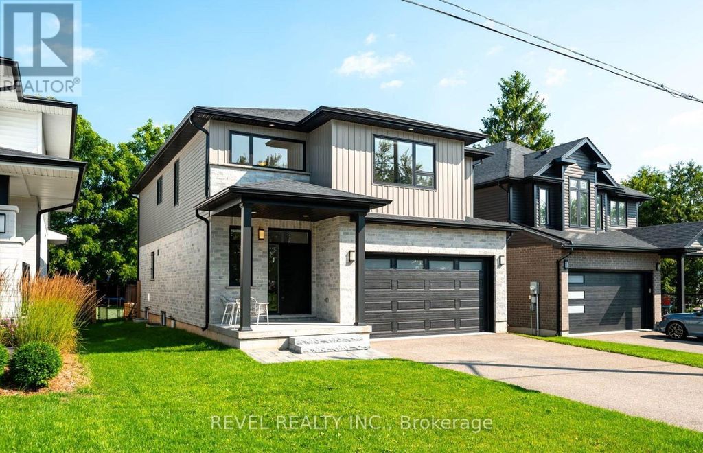 18 School Road, Shelburne