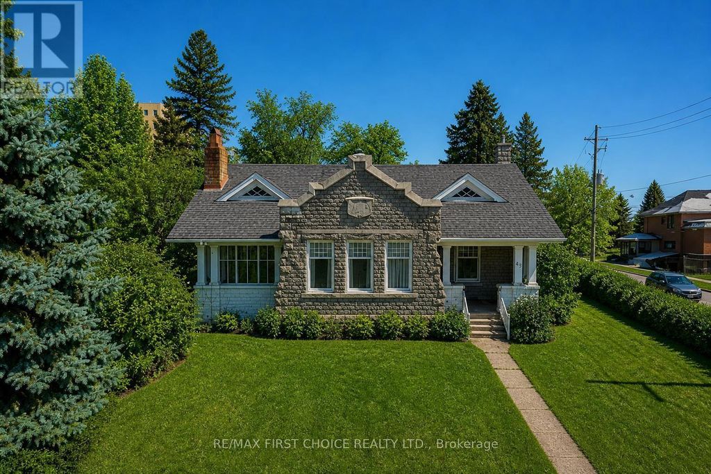 43 Summit Avenue, Thunder Bay (mariday Heights)