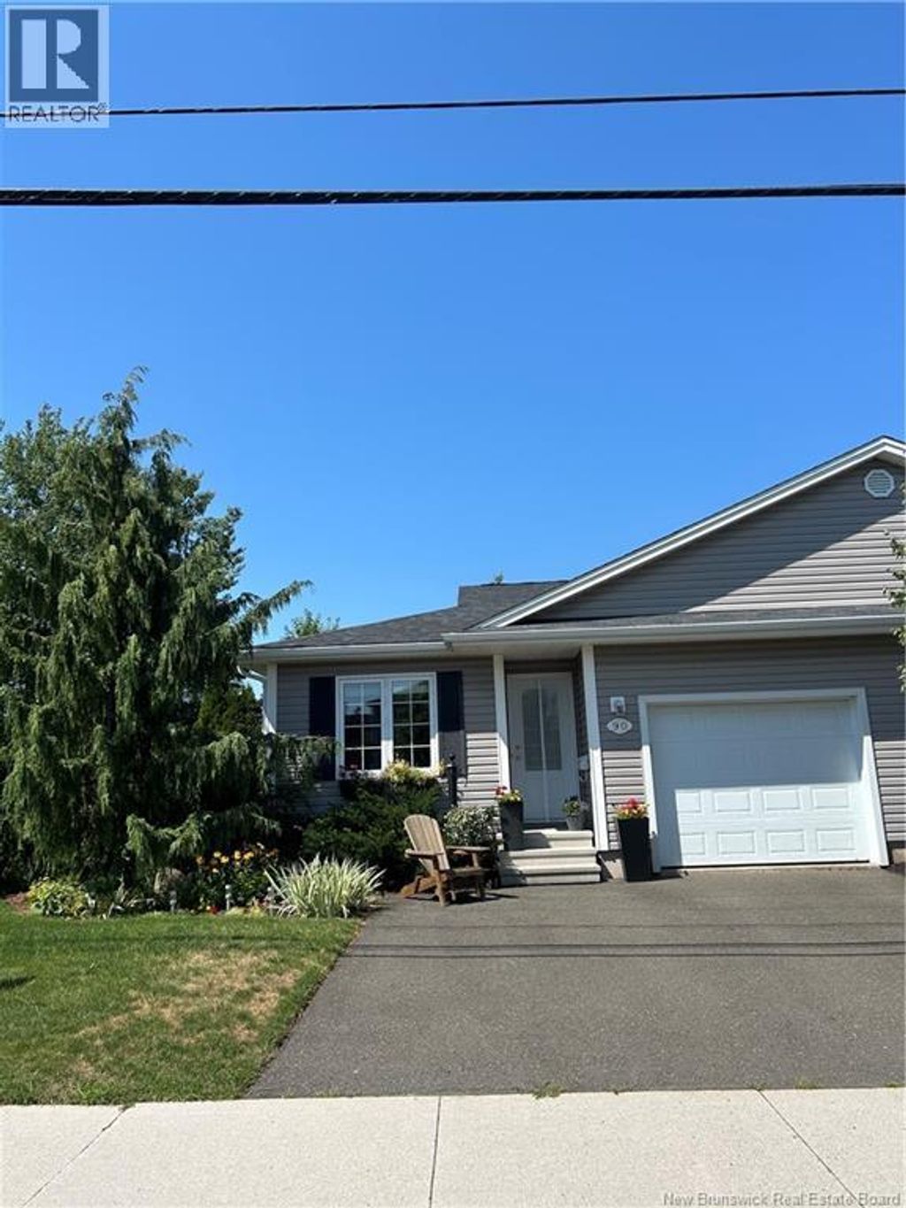 1-90 Damien Street, Dieppe