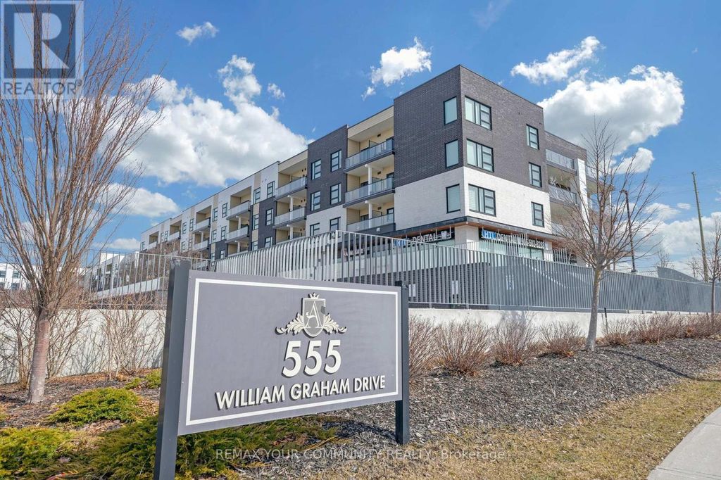 Ph401 - 555 William Graham Drive, Aurora