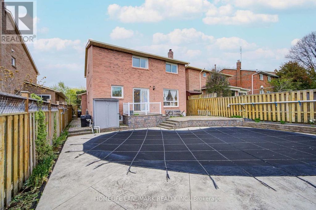 2105 Folkway Drive, Mississauga (erin Mills)