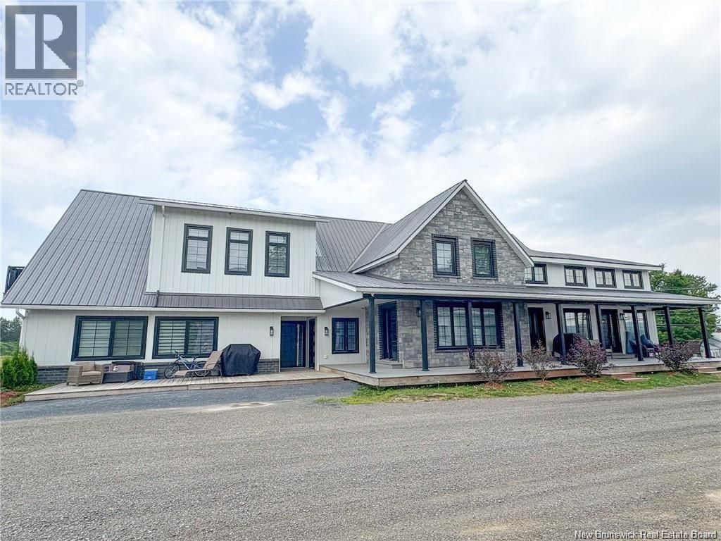 24 Riverview Drive Unit# 201, Somerville