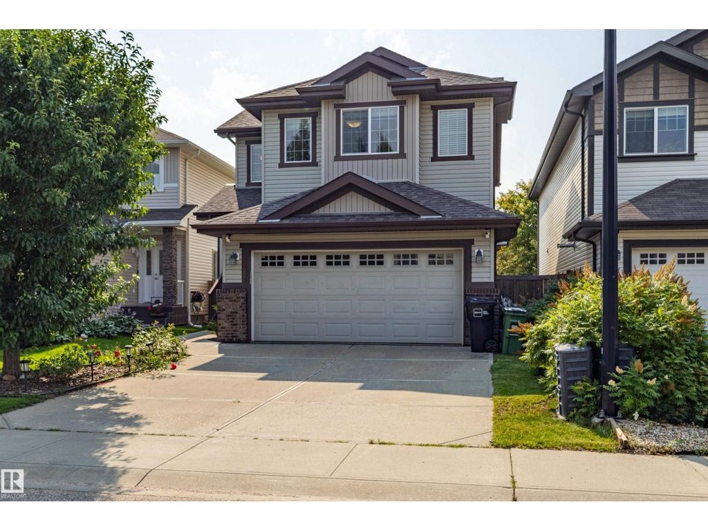 522 174a St Sw, Edmonton