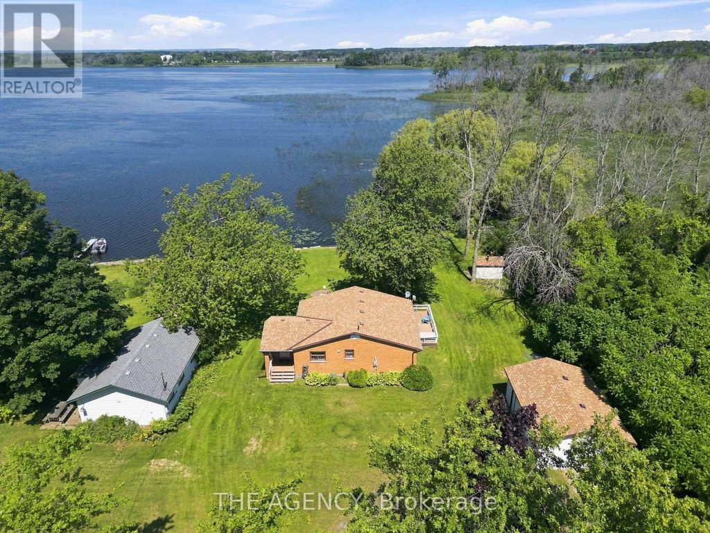 151 Huycks Bay Road, Prince Edward County (hillier Ward)