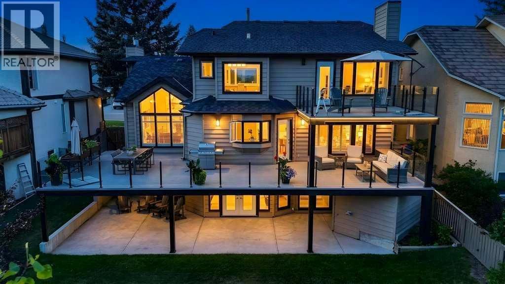 95 Woodridge Close Sw, Calgary