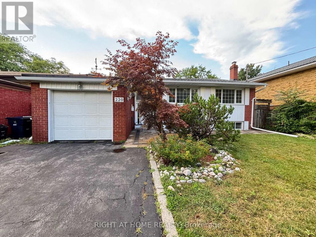 220 Newton Drive, Toronto (newtonbrook East)