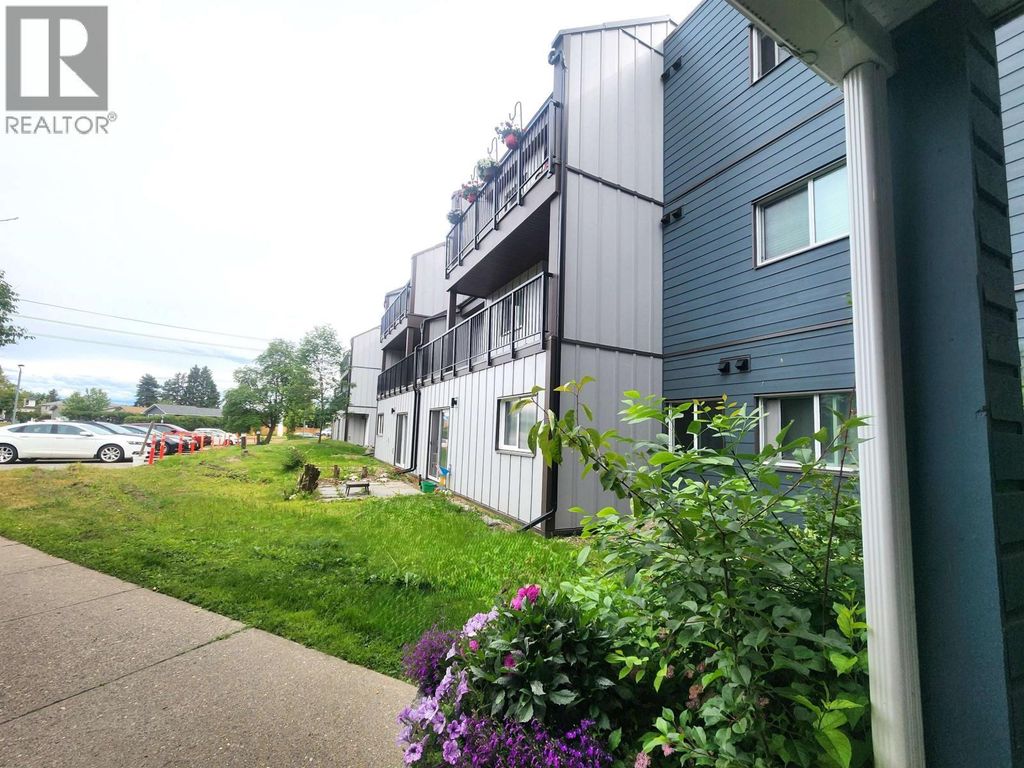 202 3033 Ospika Boulevard, Prince George
