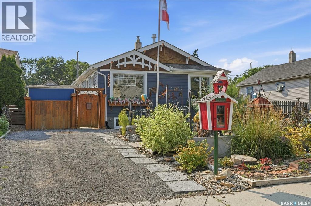 2520 Elliott Street, Regina