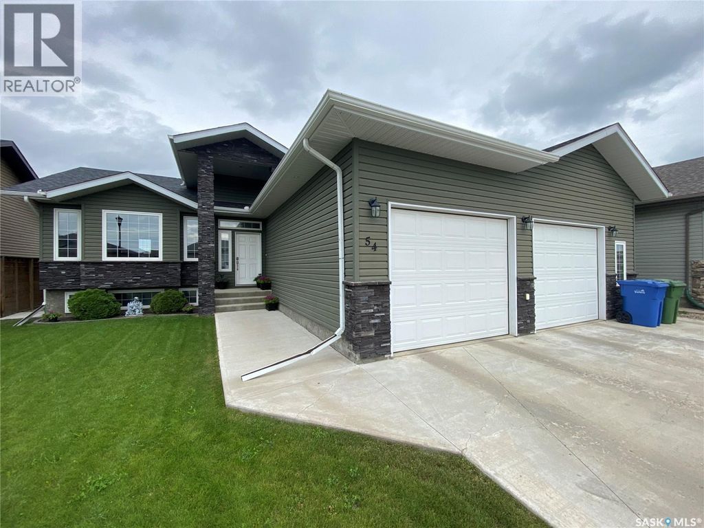 54 Madge Way, Yorkton