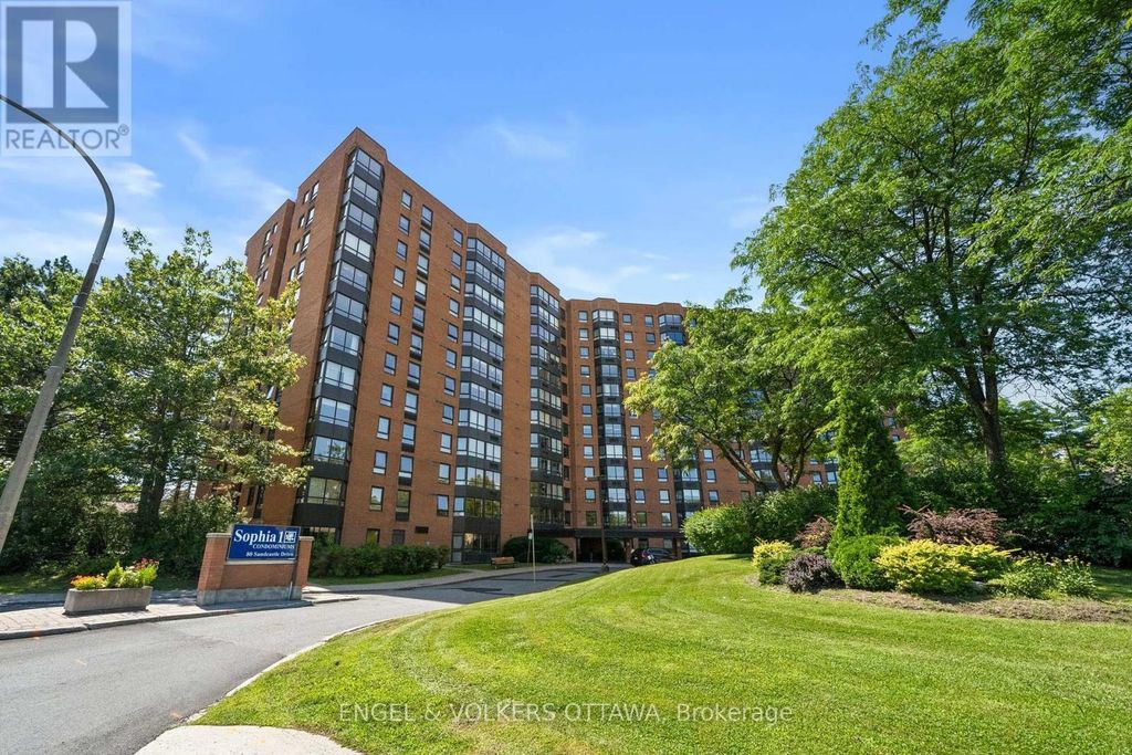 1213 - 80 Sandcastle Drive, Ottawa