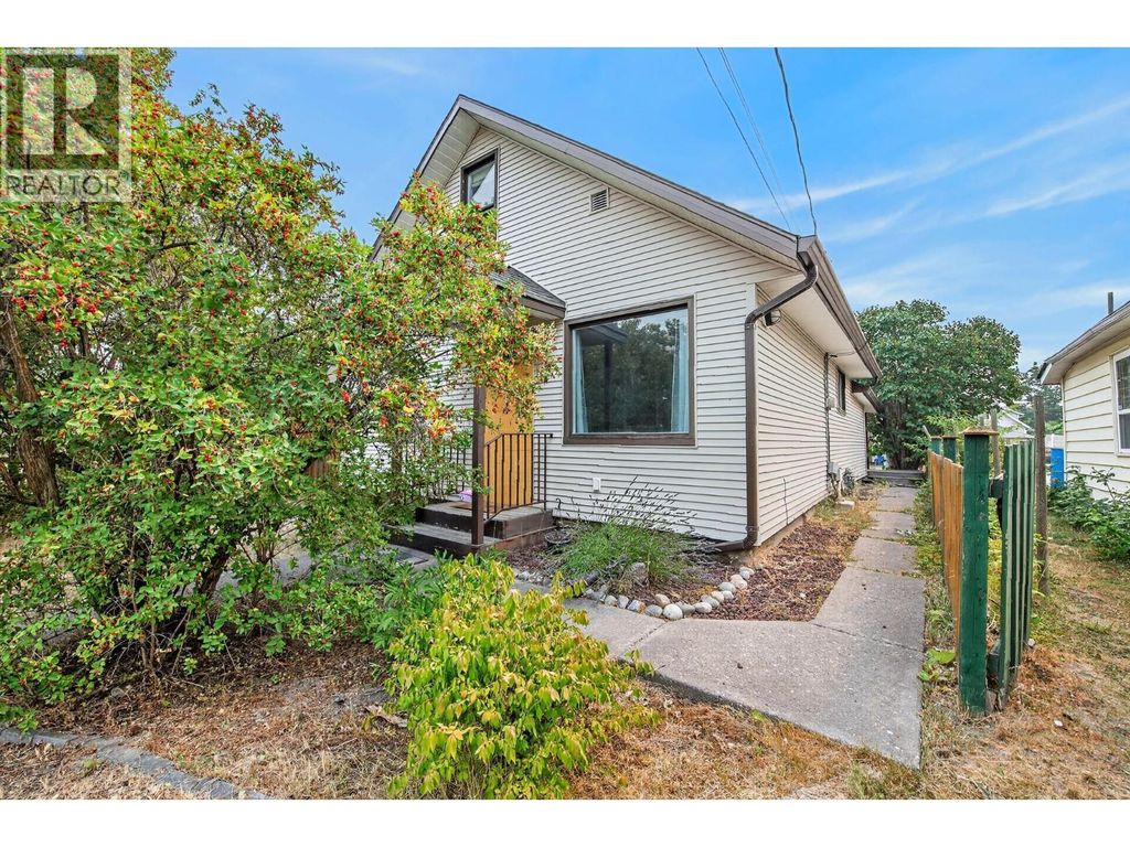 3007 38 Street, Vernon