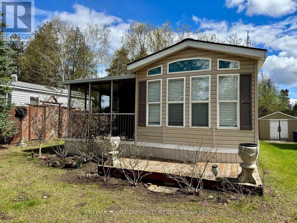 323 - 285 Crydermans Side Road, Georgina (baldwin)