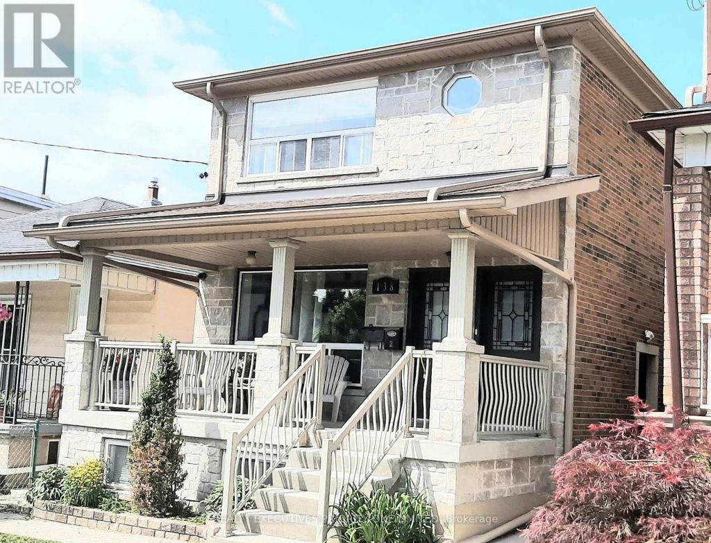 138 Day Avenue, Toronto (corso Italia-Davenport)
