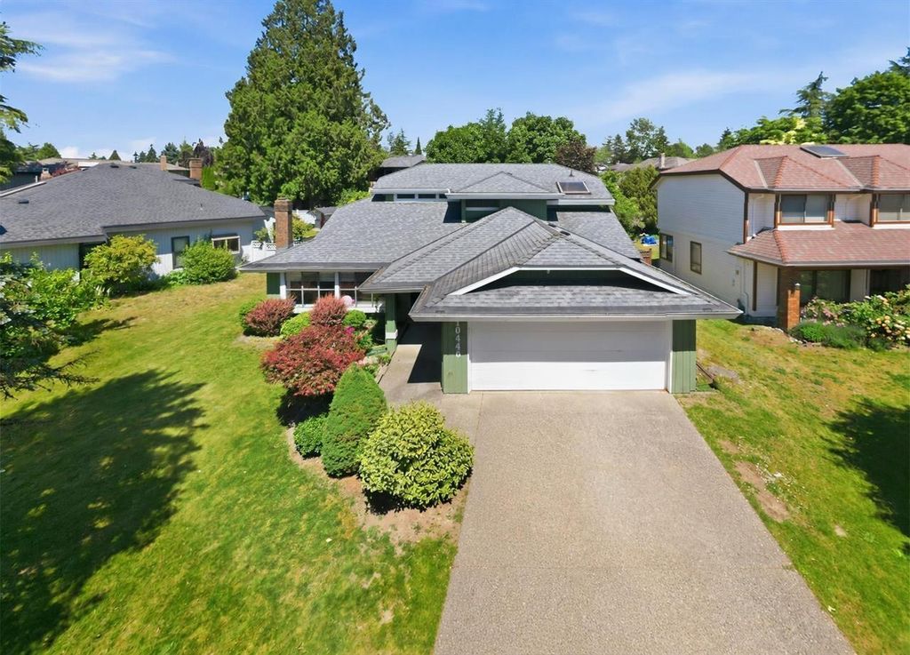 10446 Fraserglen Drive, Surrey