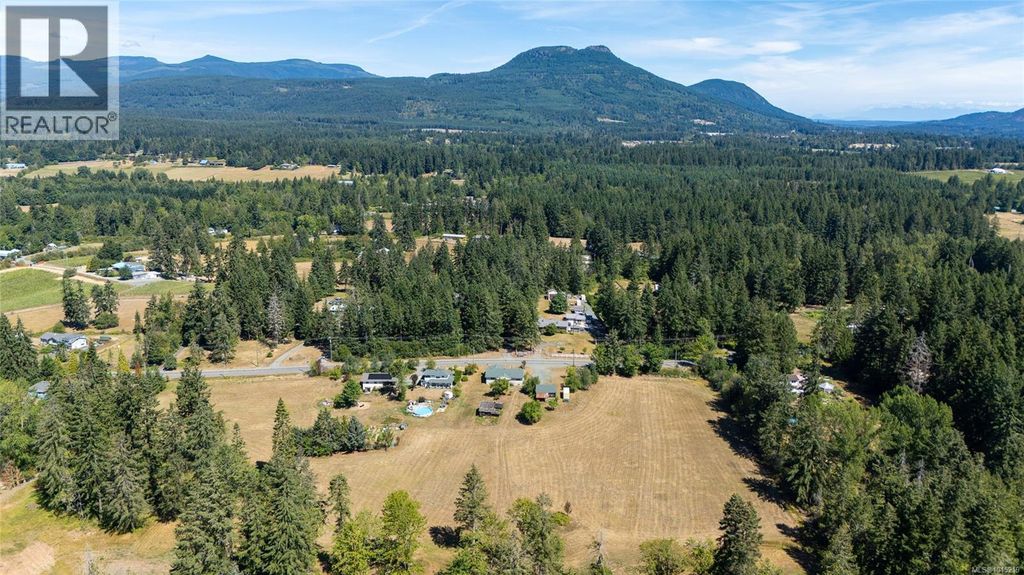 4030 Gibbins Rd, Duncan