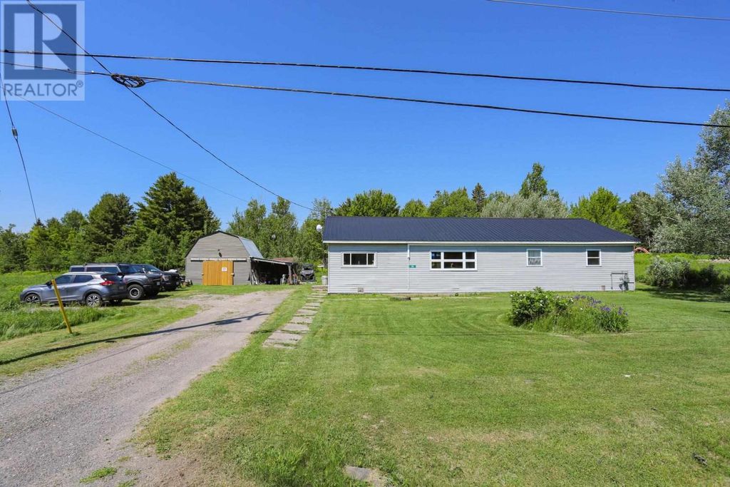 46 Main St, Desbarats