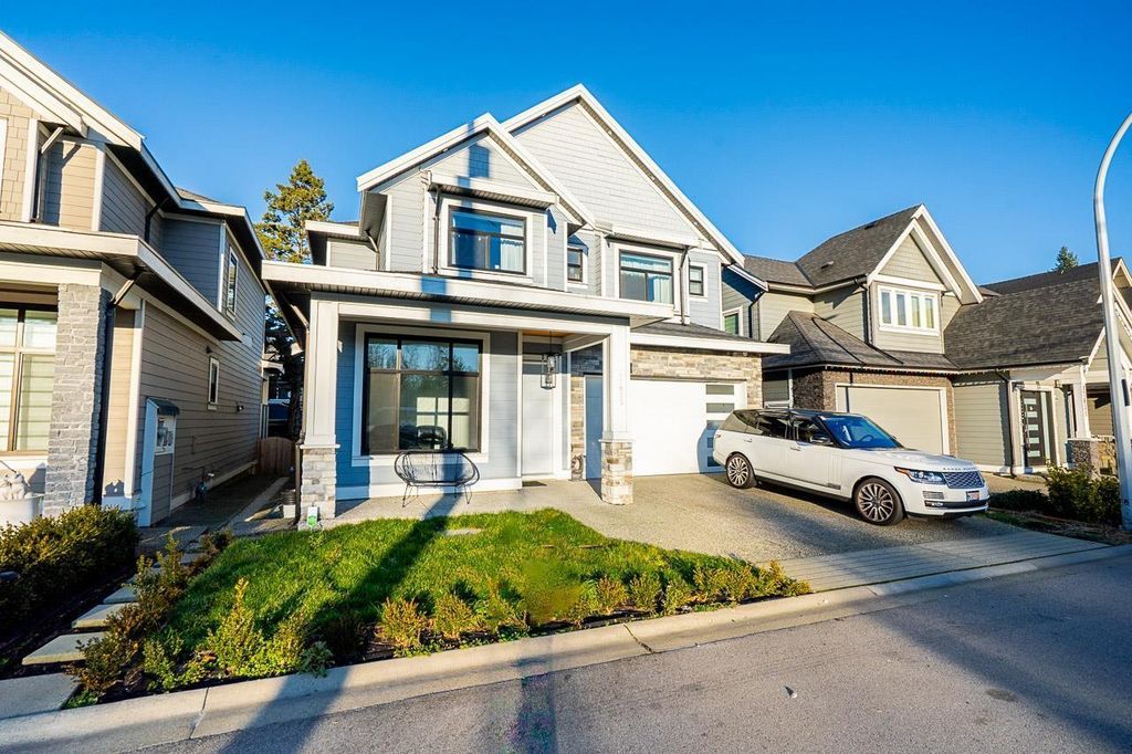 17825 Barnston Drive, Surrey