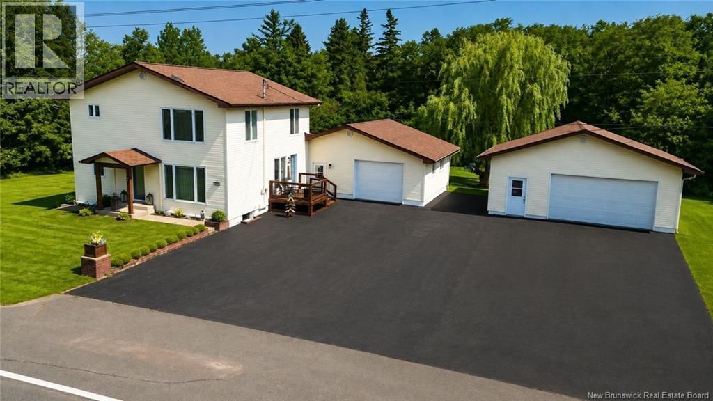 81 Rue Principale, Pointe-Verte