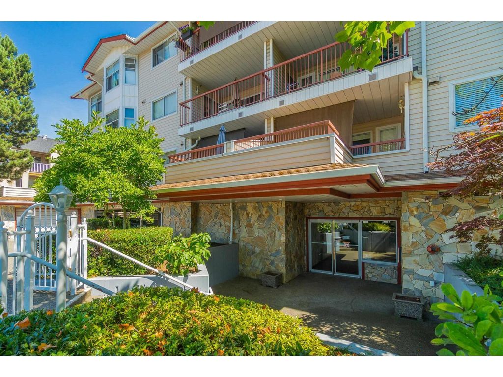 103 5776 200 Street, Langley