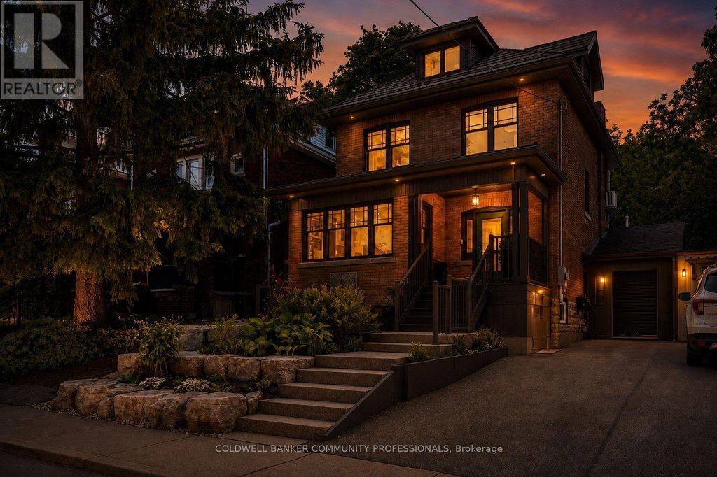99 Hillcrest Avenue, Hamilton (kirkendall)