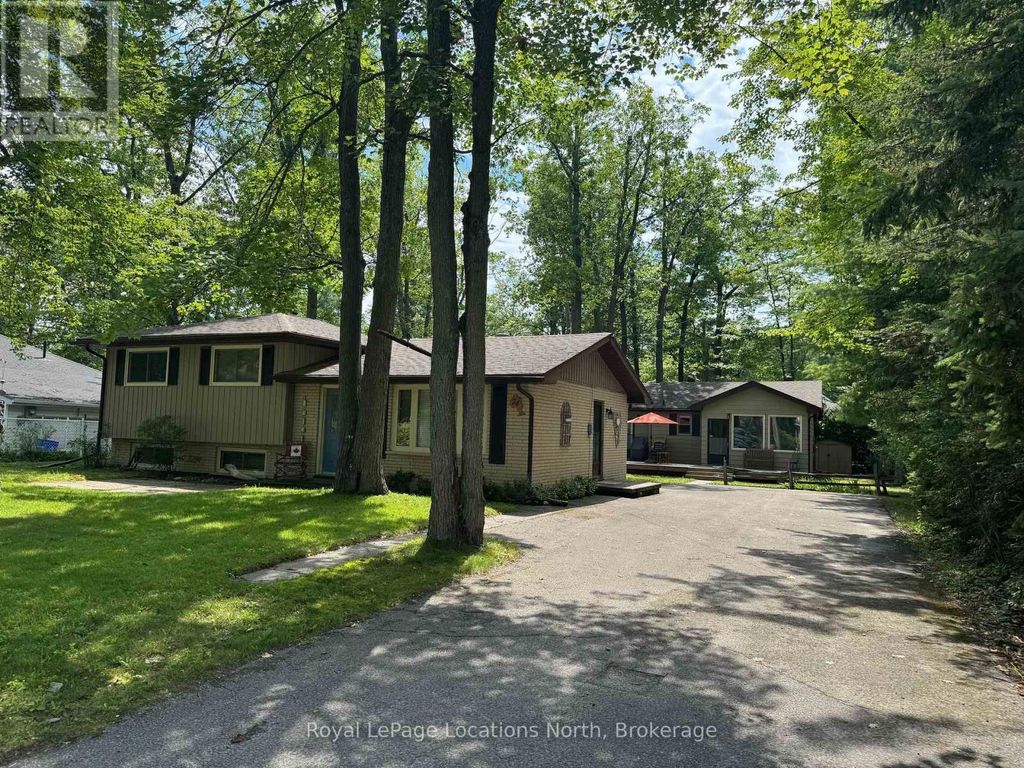 74 27th Street N, Wasaga Beach