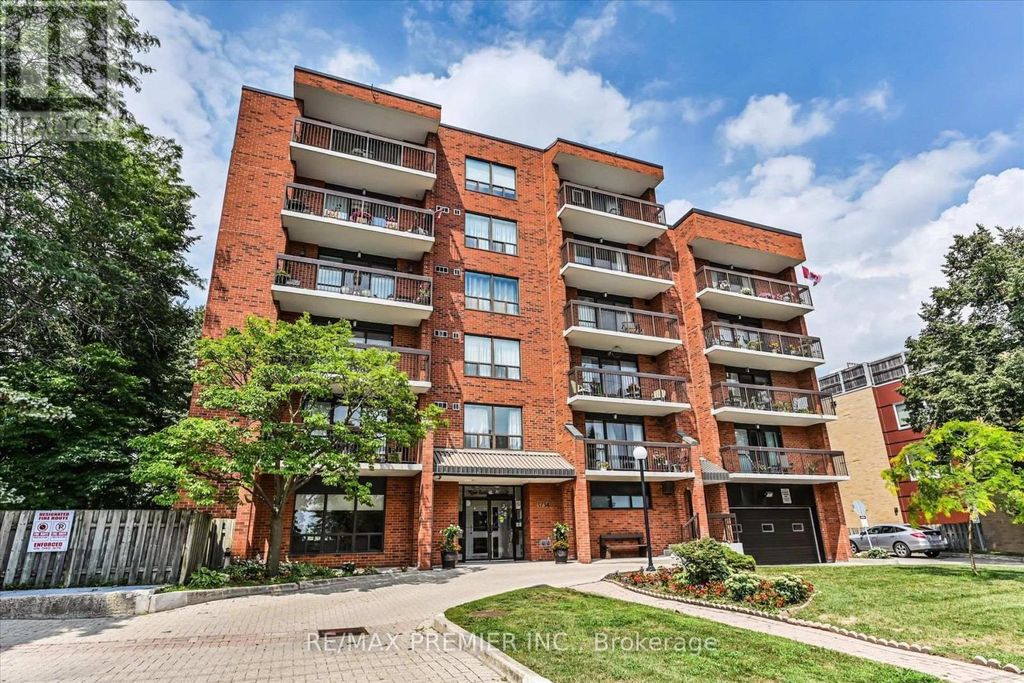 403 - 3734 St Clair Avenue E, Toronto (cliffcrest)