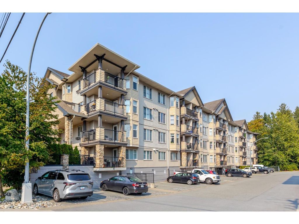 311 5438 198 Street, Langley