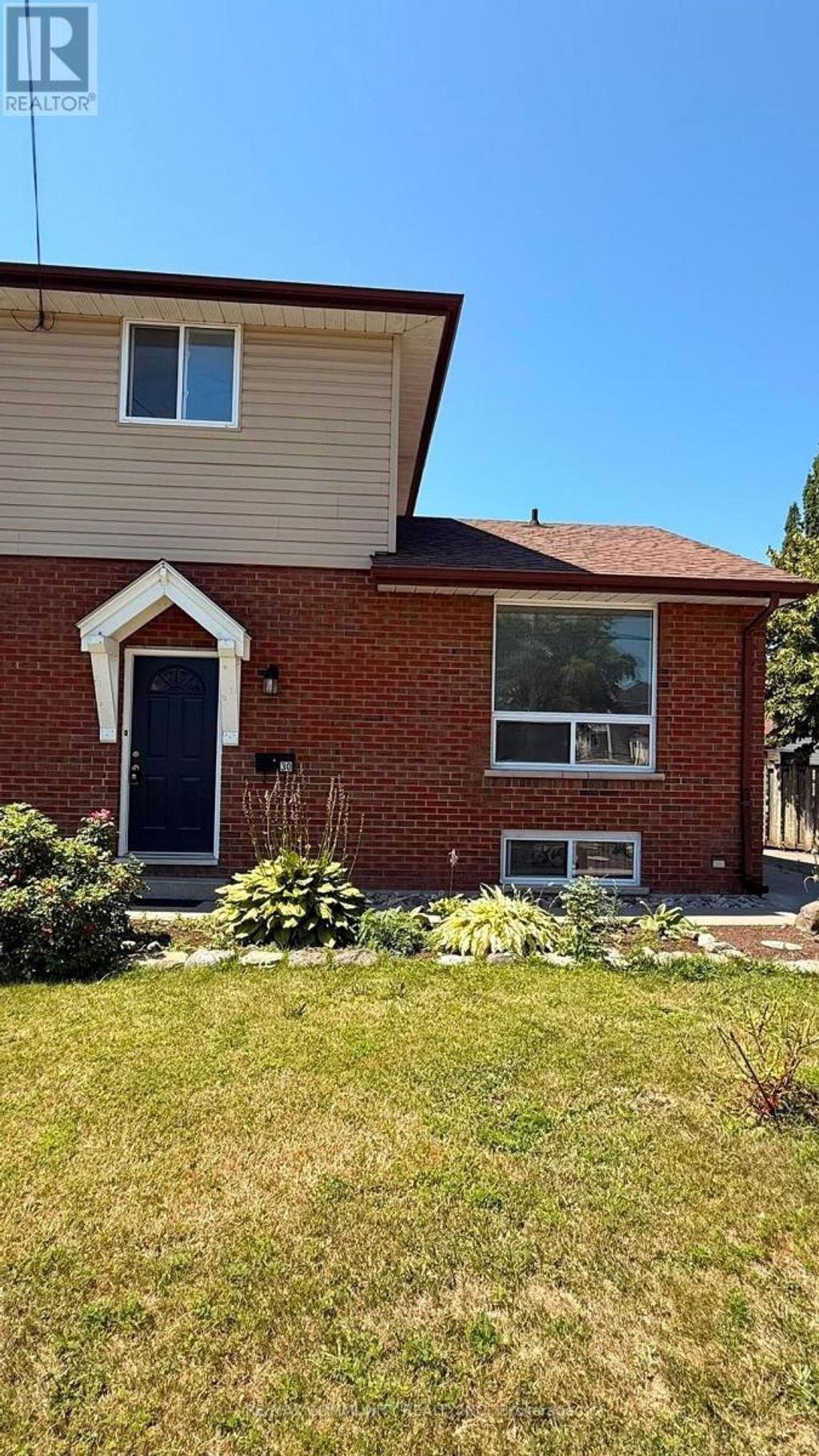 30 West Street, Quinte West (trenton Ward)