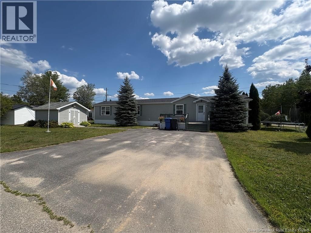 5 Amos Street, Miramichi