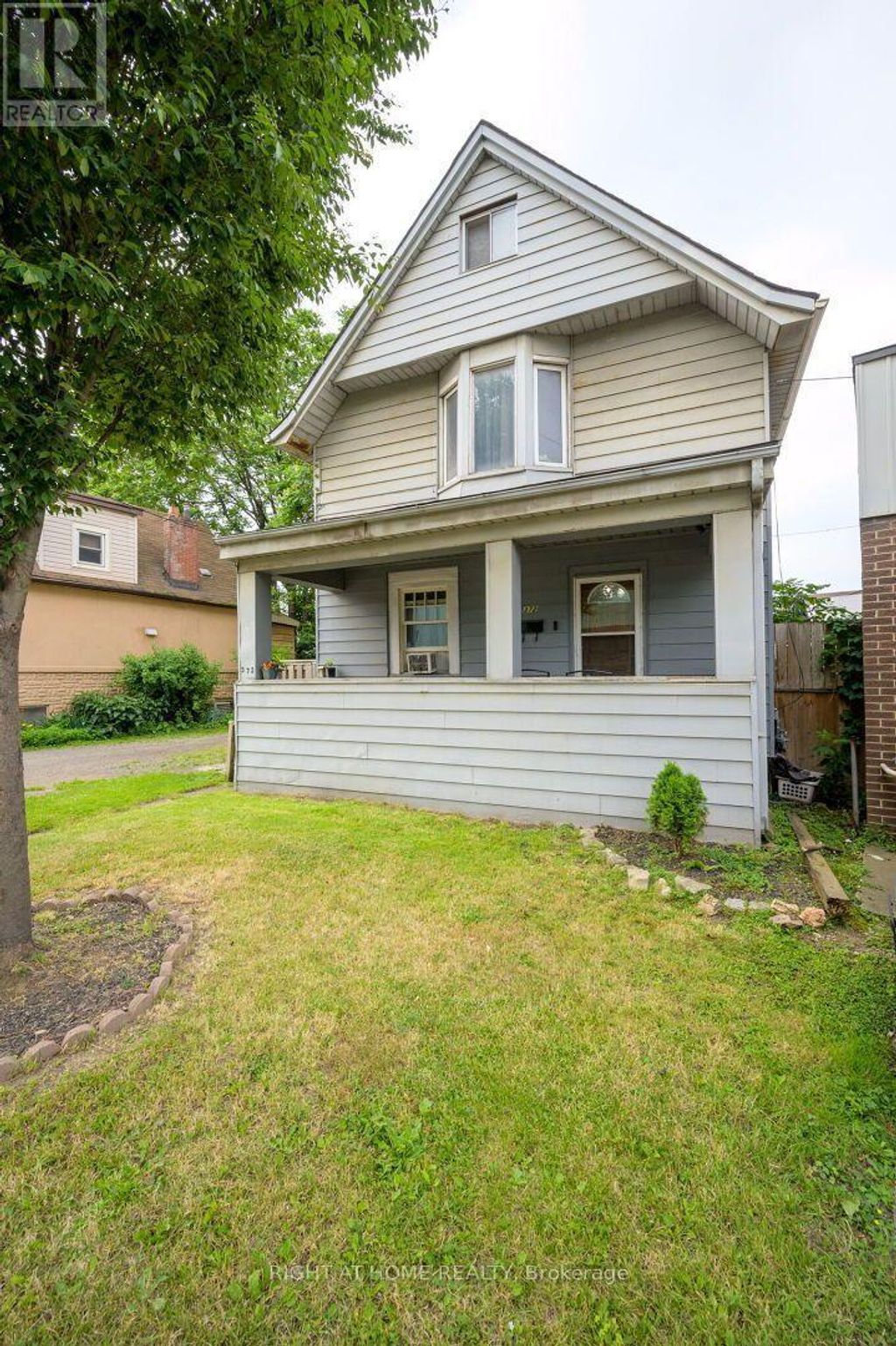 372 Beach Road, Hamilton (crown Point)