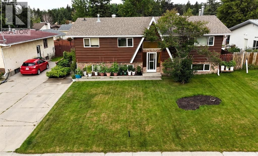 1418 53 Street, Edson