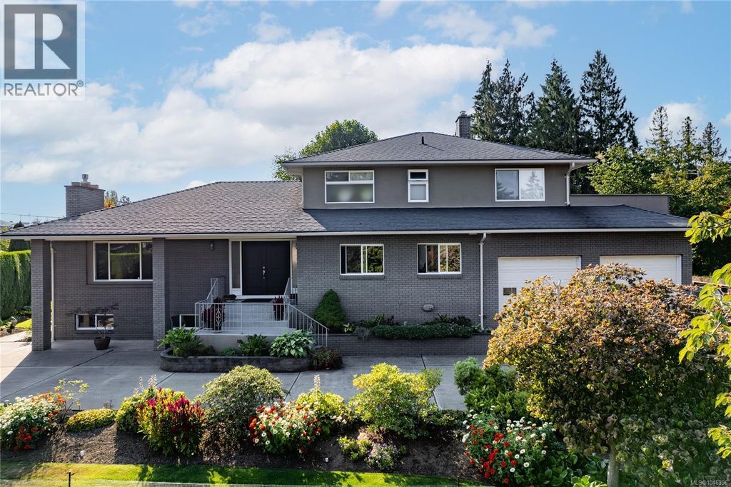 823 Glenhale Cres, Parksville