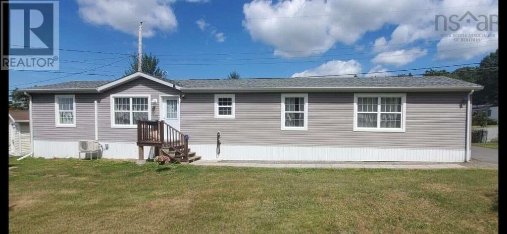 17 Parkwood Drive, New Minas