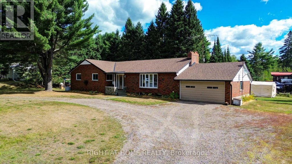 1012 Clement Lake Road, Highlands East (monmouth)