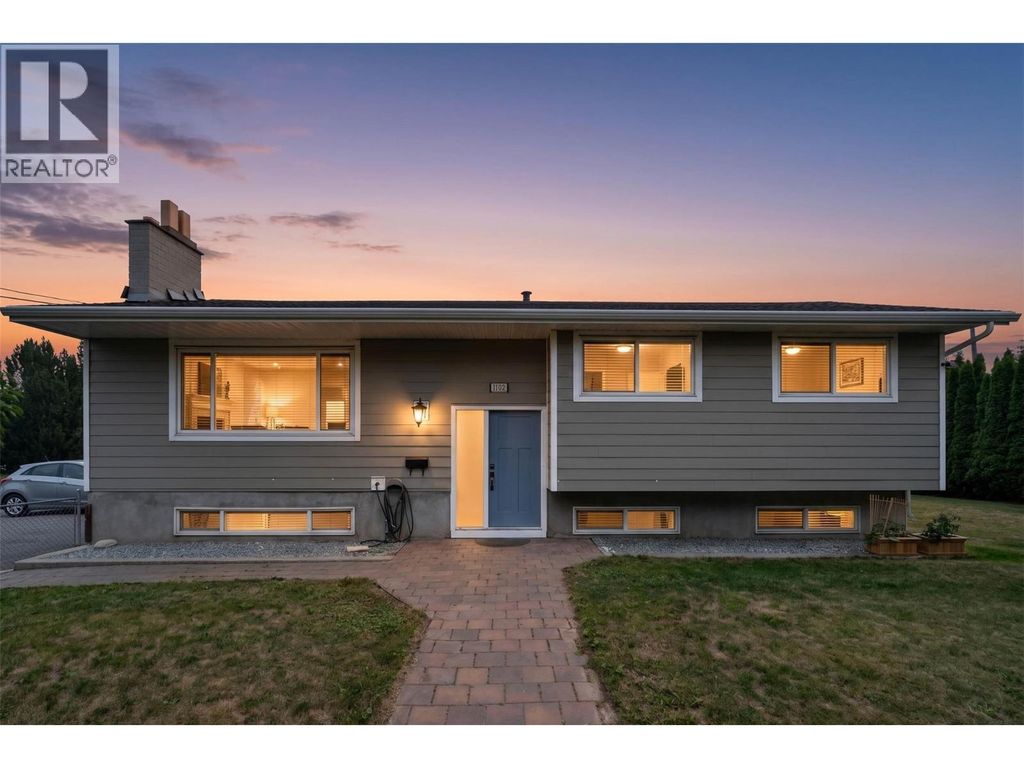 1102 Kemano Street, Kamloops