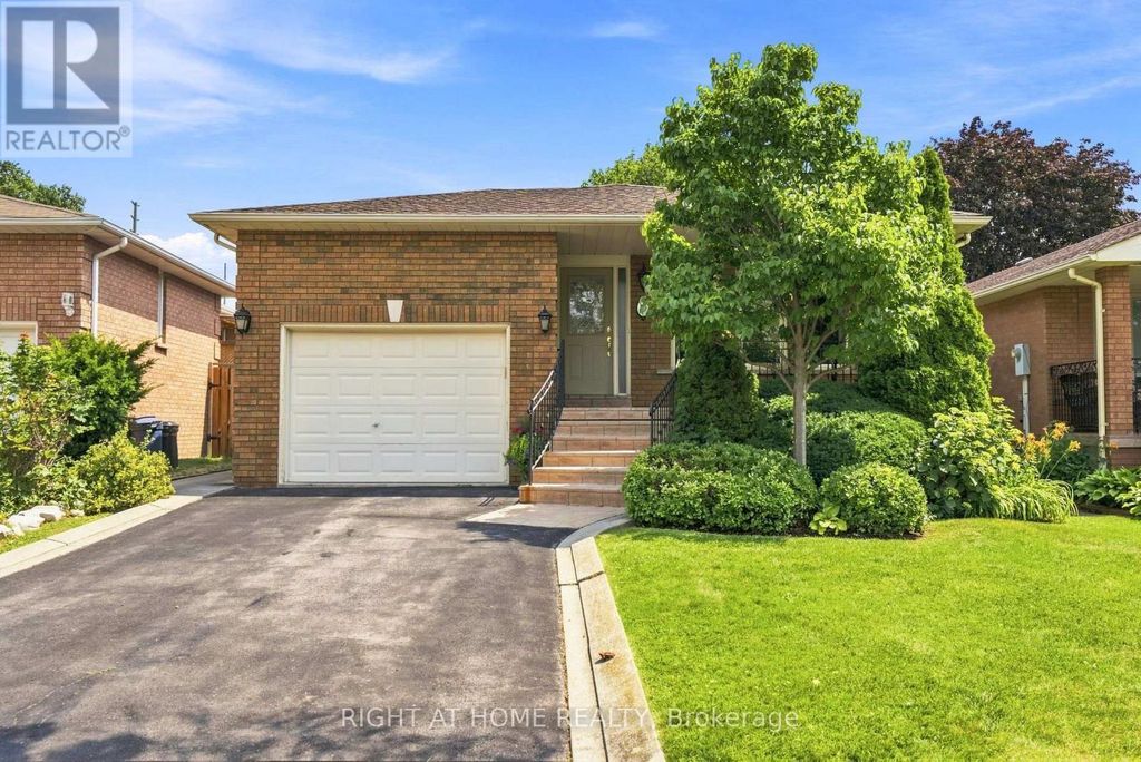 39 Dante Court, Vaughan (east Woodbridge)