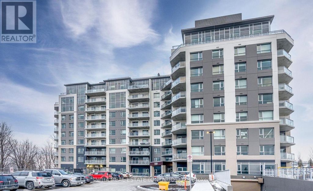 110 - 58 Lakeside (shared-kitchen) Terrace, Barrie (little Lake)