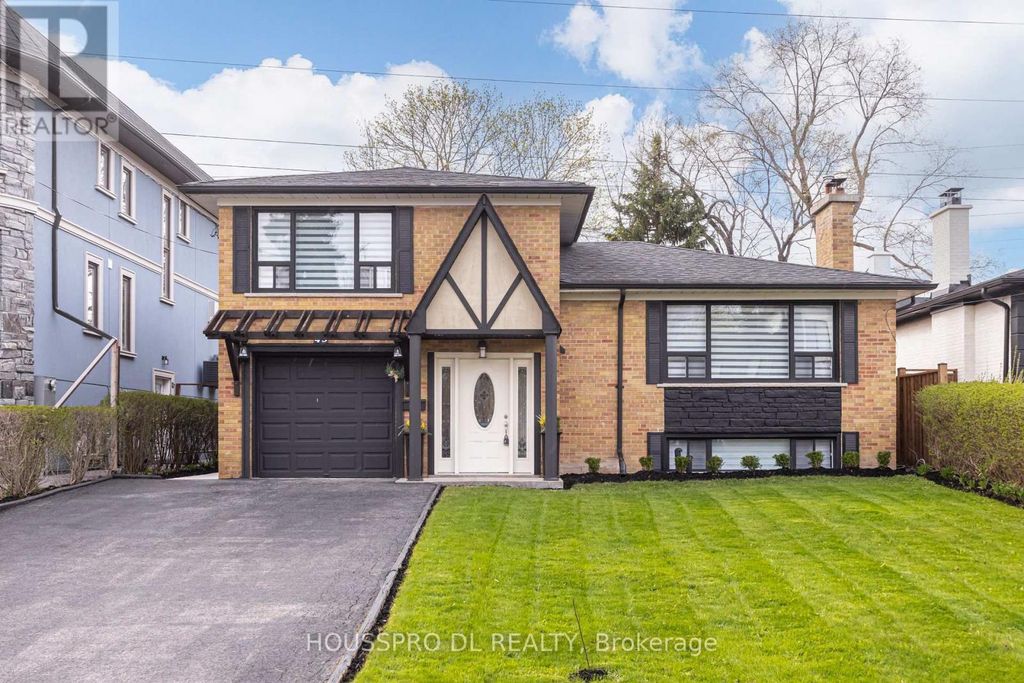 49 Bowerbank Drive, Toronto (newtonbrook East)