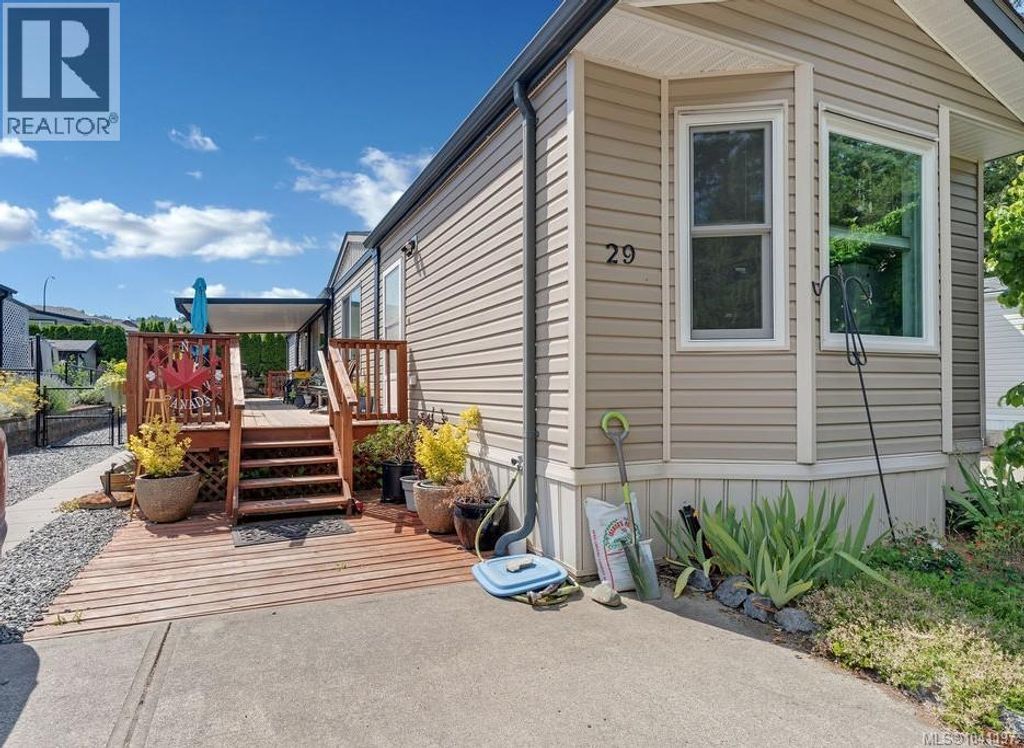 29 541 Jim Cram Dr, Ladysmith