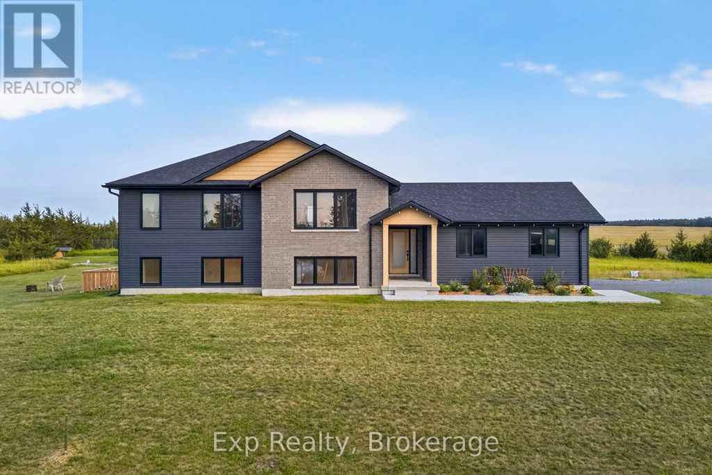 3300 County Road 2 Road, Prince Edward County (ameliasburg Ward)